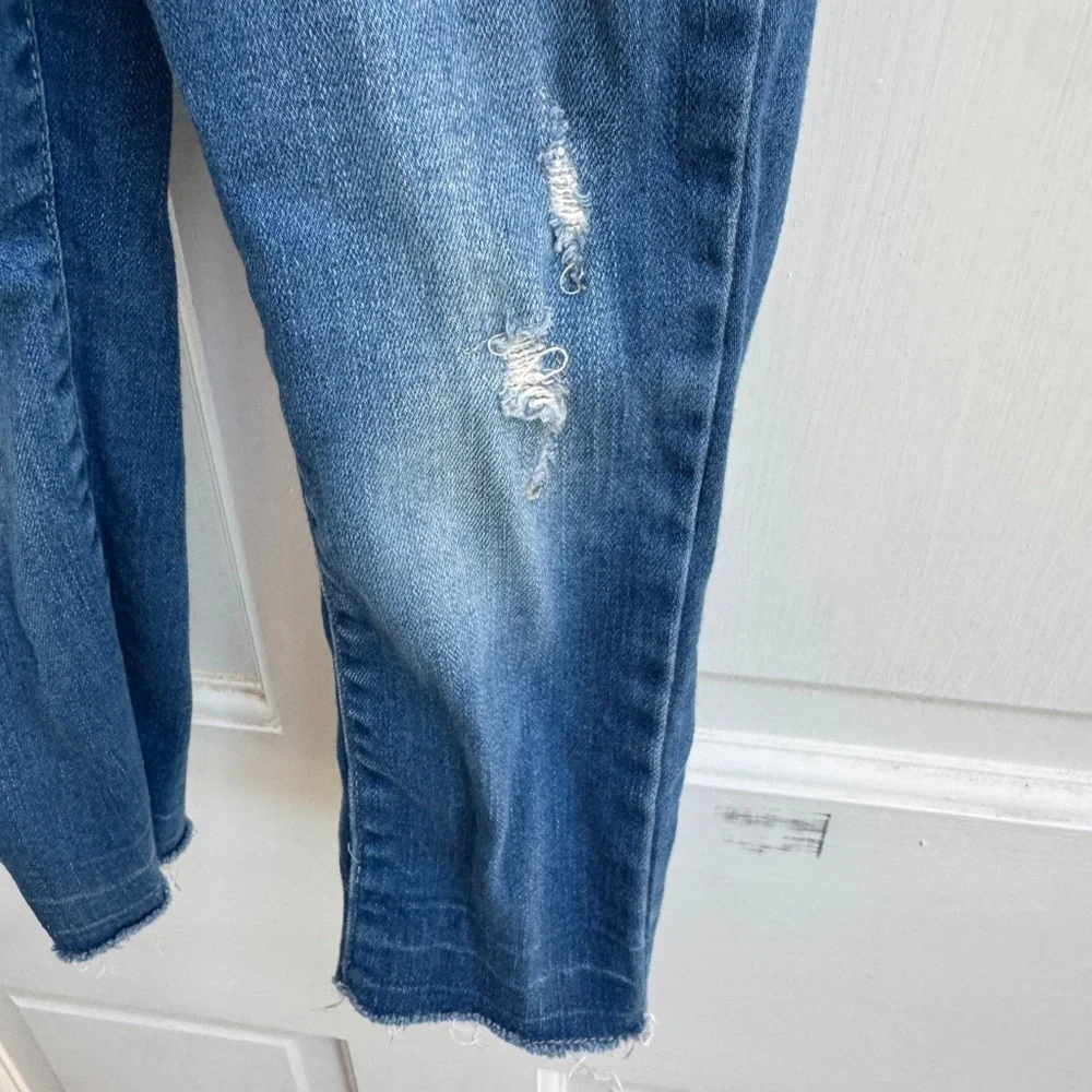 NWOT The Children's Place 3T Girls Super Skinny Blue Denim Distressed Jeans Pant